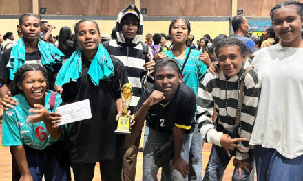 Meraih Juara ke-3 dalam Lomba Futsal Tim Putri se-Kabupaten Merauke tingkat SMA/SMK